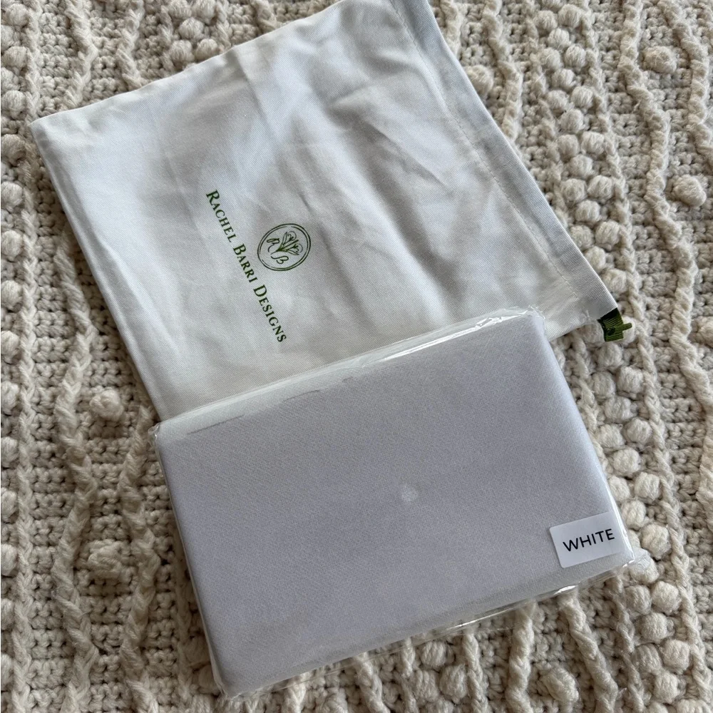 Rachel Barri The Everyday Clutch - Picture 2 of 3